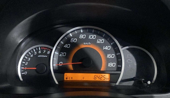2014 Maruti Wagon R 1.0 VXI, Petrol, Manual, 8,260 km, Odometer Image