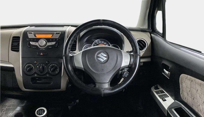 2014 Maruti Wagon R 1.0 VXI, Petrol, Manual, 8,260 km, Steering Wheel Close Up