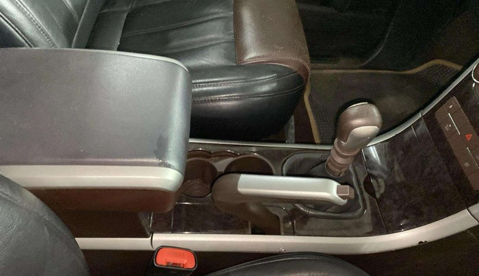 2014 Mahindra XUV500 W8, Diesel, Manual, 62,666 km, Gear Lever