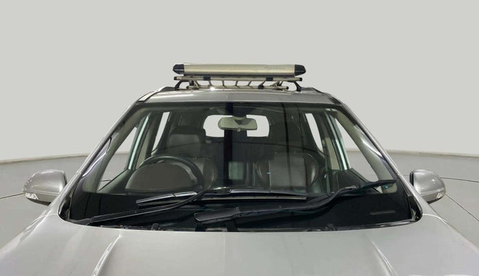 2014 Mahindra XUV500 W8, Diesel, Manual, 62,666 km, Front Windshield