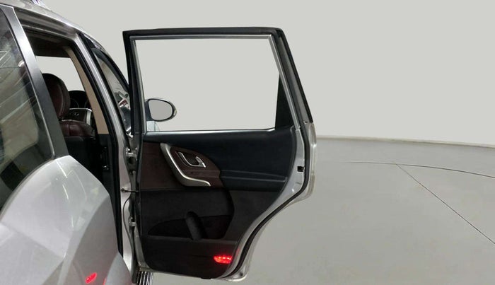 2014 Mahindra XUV500 W8, Diesel, Manual, 62,666 km, RHS Rear Door
