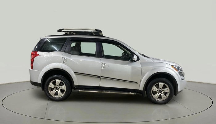 2014 Mahindra XUV500 W8, Diesel, Manual, 62,666 km, Right Side View