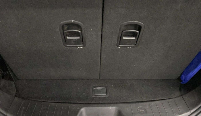 2014 Mahindra XUV500 W8, Diesel, Manual, 62,666 km, Boot Open Zoomed View