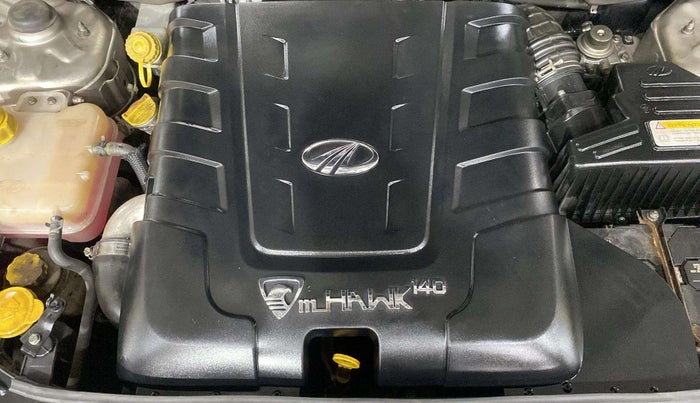 2014 Mahindra XUV500 W8, Diesel, Manual, 62,666 km, Engine View