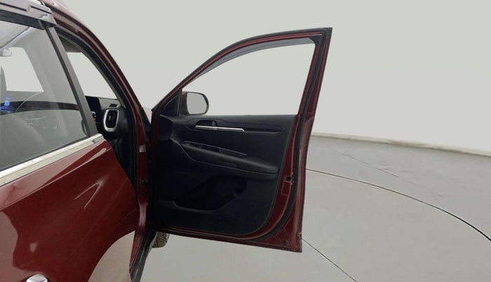 2022 KIA SONET HTE 1.5, Diesel, Manual, 75,817 km, RHS Front Door
