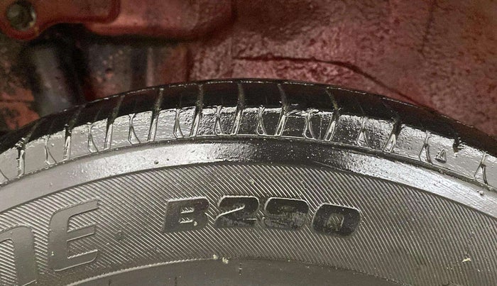 2015 Maruti Wagon R 1.0 LXI CNG, CNG, Manual, 61,567 km, Right Rear Tyre Tread