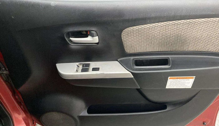 2015 Maruti Wagon R 1.0 LXI CNG, CNG, Manual, 61,567 km, Driver Side Door Panels Control
