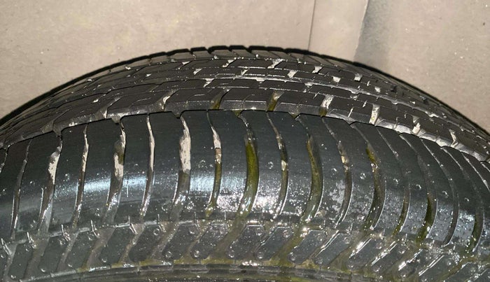 2017 Ford Ecosport TITANIUM 1.5L PETROL AT, Petrol, Automatic, 76,164 km, Left Rear Tyre Tread