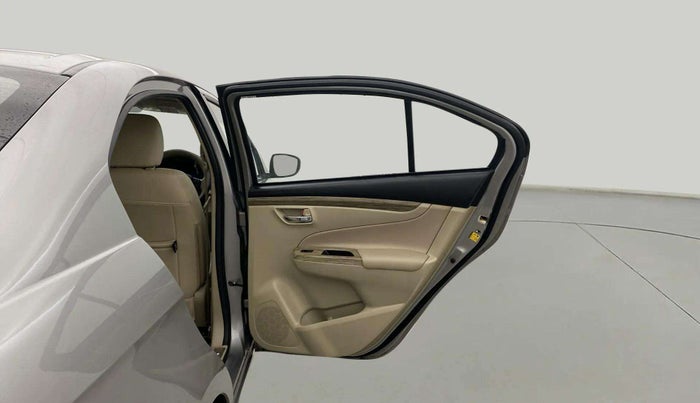 2020 Maruti Ciaz DELTA 1.5 SHVS MT PETROL, Petrol, Manual, 55,233 km, RHS Rear Door
