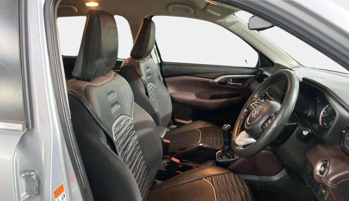 2023 Maruti Grand Vitara ZETA CNG, CNG, Manual, 71,499 km, Right Side Front Door Cabin