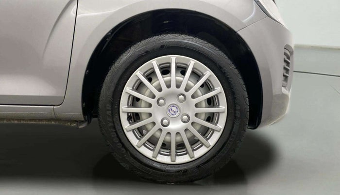 2021 Maruti IGNIS SIGMA 1.2, Petrol, Manual, 44,207 km, Right Front Wheel