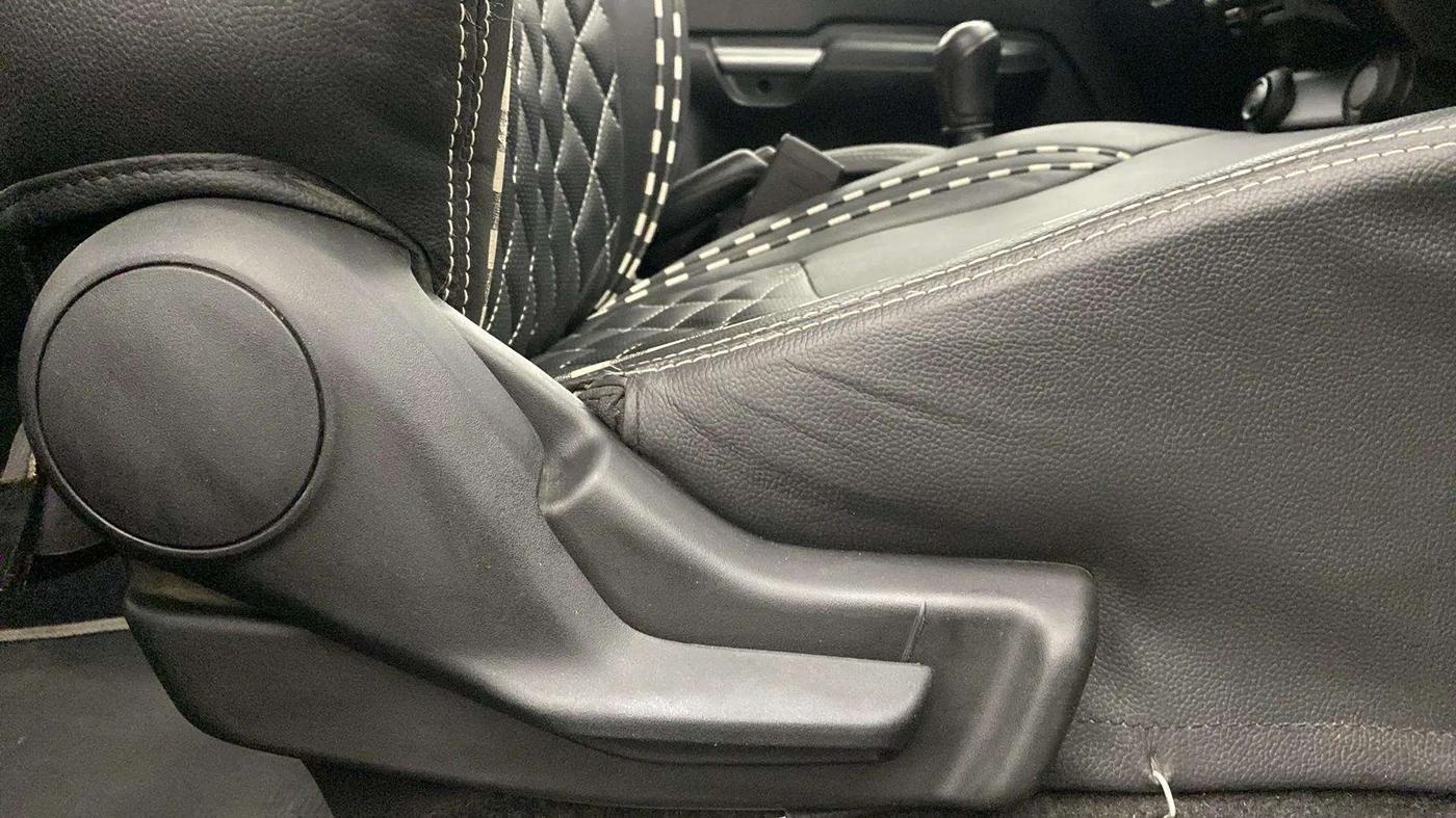 2021 Maruti IGNIS SIGMA 1.2, Petrol, Manual, 44,207 km, Driver Side Adjustment Panel