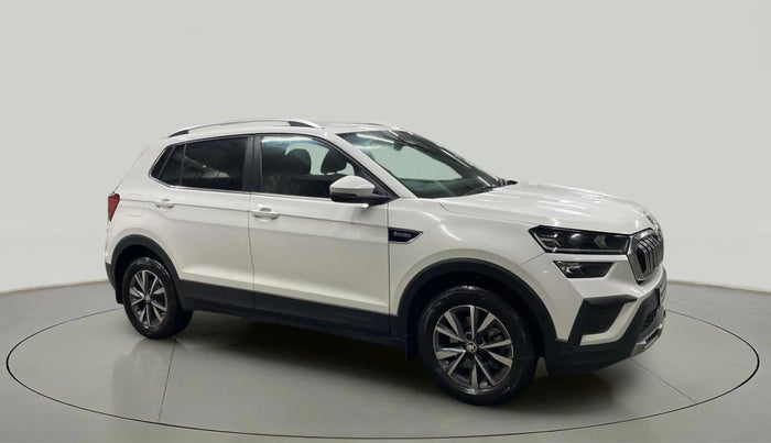 2023 Skoda KUSHAQ AMBITION 1.5 TSI DSG, Petrol, Automatic, 17,833 km, Right Front Diagonal