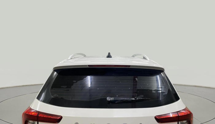 2023 Skoda KUSHAQ AMBITION 1.5 TSI DSG, Petrol, Automatic, 17,833 km, Rear Windshield