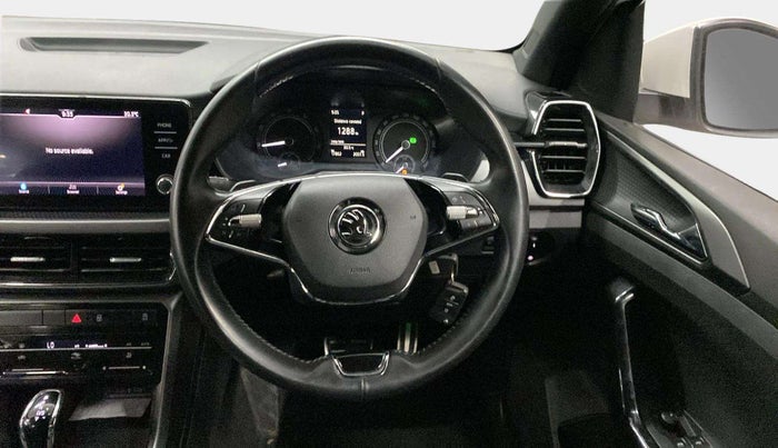 2023 Skoda KUSHAQ AMBITION 1.5 TSI DSG, Petrol, Automatic, 17,833 km, Steering Wheel Close Up