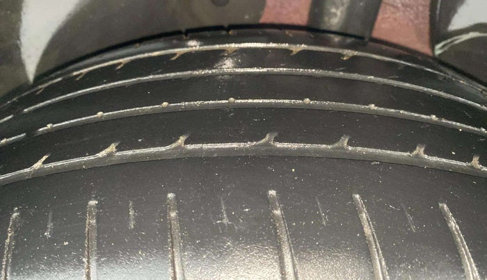2017 Hyundai Creta S PLUS 1.4 DIESEL, Diesel, Manual, 41,429 km, Left Rear Tyre Tread