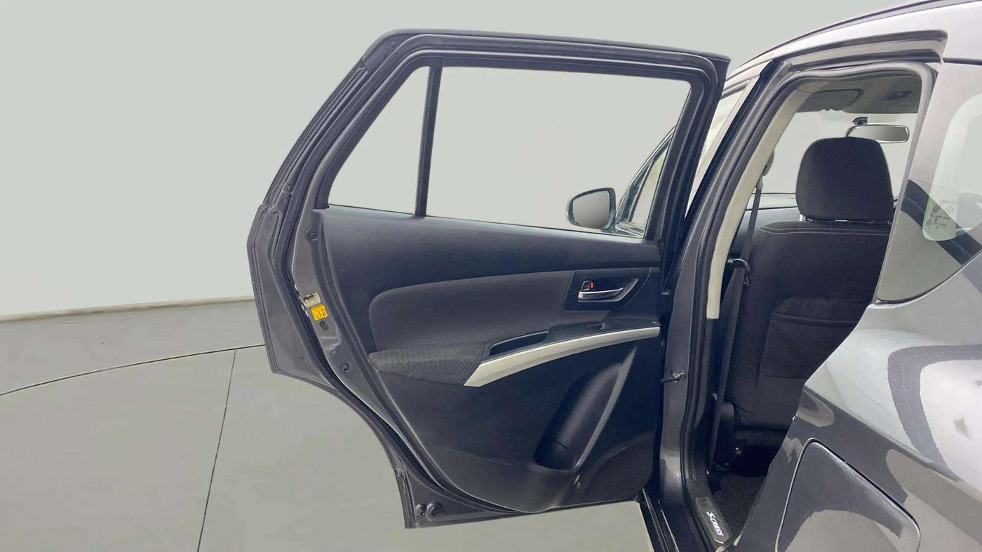 2015 Maruti S Cross ZETA 1.3, Diesel, Manual, 40,546 km, LHS Rear Door