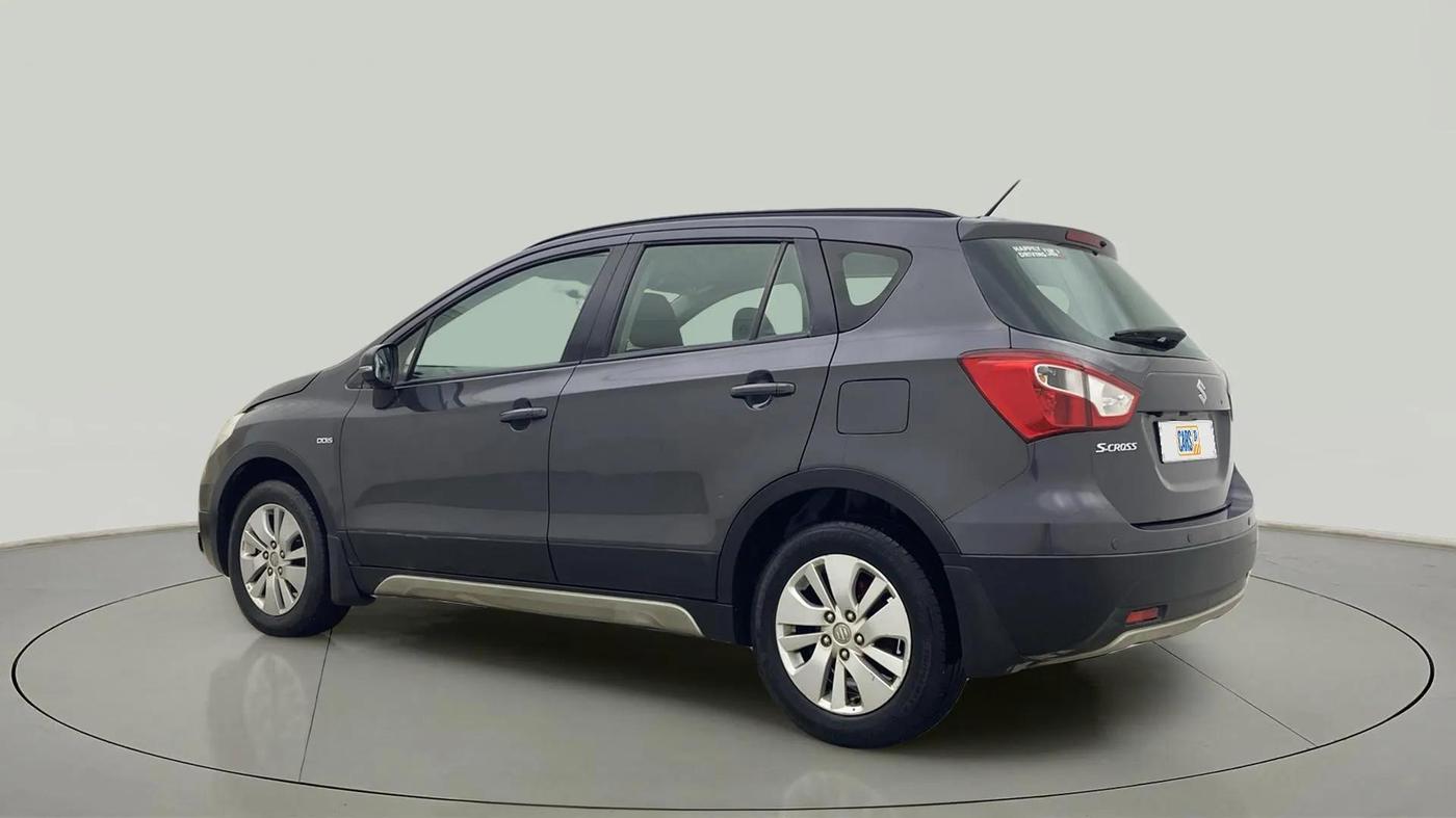 2015 Maruti S Cross ZETA 1.3, Diesel, Manual, 40,546 km, Left Back Diagonal