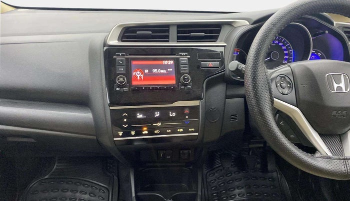 2017 Honda Jazz 1.2L I-VTEC V, Petrol, Manual, 94,319 km, Air Conditioner