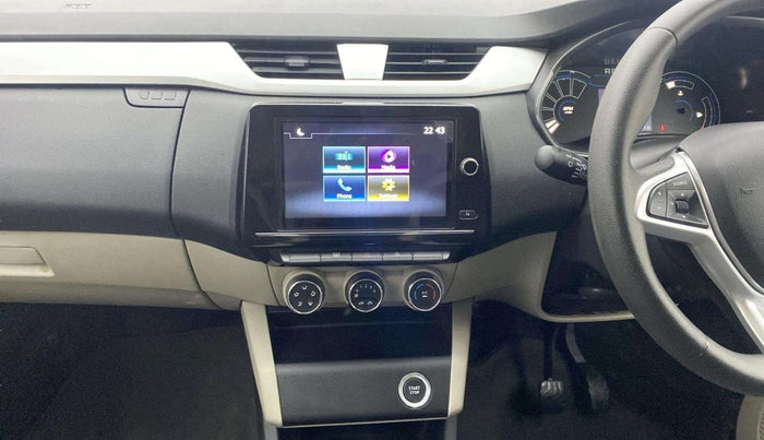 2022 Renault TRIBER RXZ AMT, Petrol, Automatic, 6,680 km, Air Conditioner