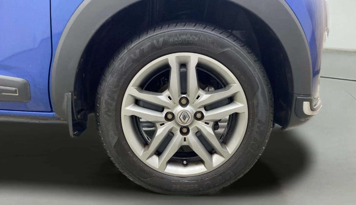 2022 Renault TRIBER RXZ AMT, Petrol, Automatic, 6,680 km, Right Front Wheel