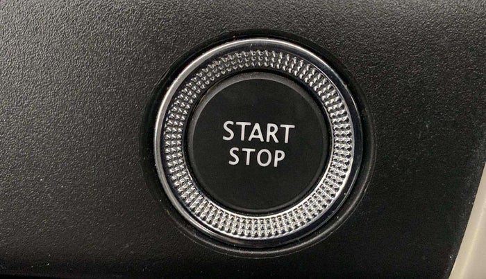 2022 Renault TRIBER RXZ AMT, Petrol, Automatic, 6,680 km, Keyless Start/ Stop Button