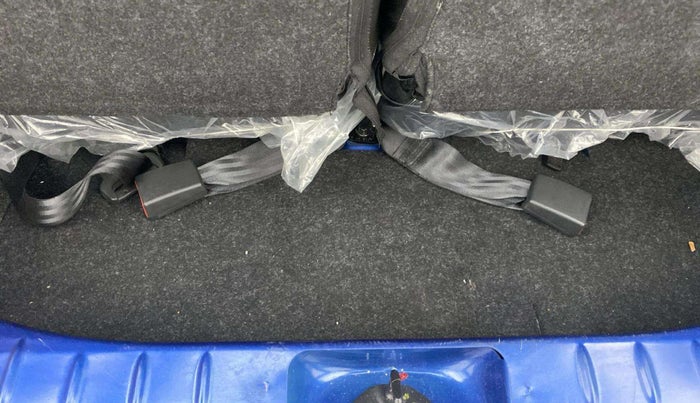 2022 Renault TRIBER RXZ AMT, Petrol, Automatic, 6,680 km, Boot Inside