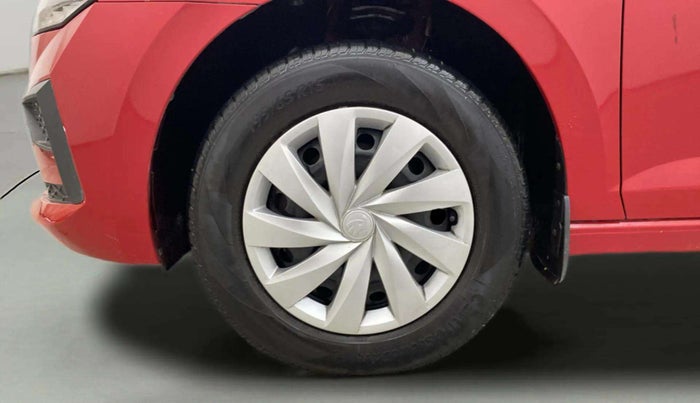 2022 Skoda SLAVIA ACTIVE 1.0L TSI MT, Petrol, Manual, 30,168 km, Left Front Wheel