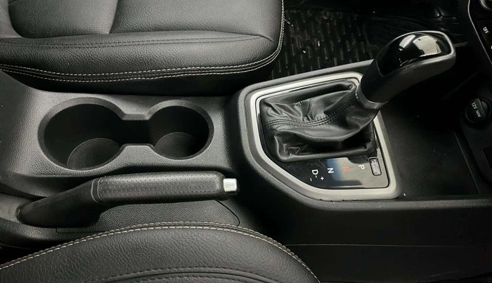 2016 Hyundai Creta SX PLUS AT 1.6 PETROL, Petrol, Automatic, 43,537 km, Gear Lever