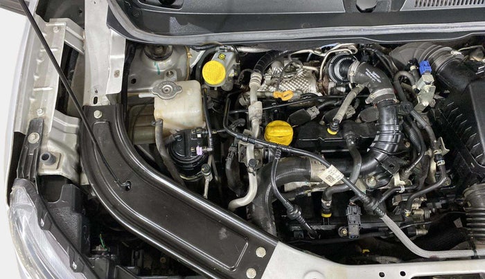2022 Renault Kiger RXZ TURBO CVT, Petrol, Automatic, 31,772 km, Engine View - Right
