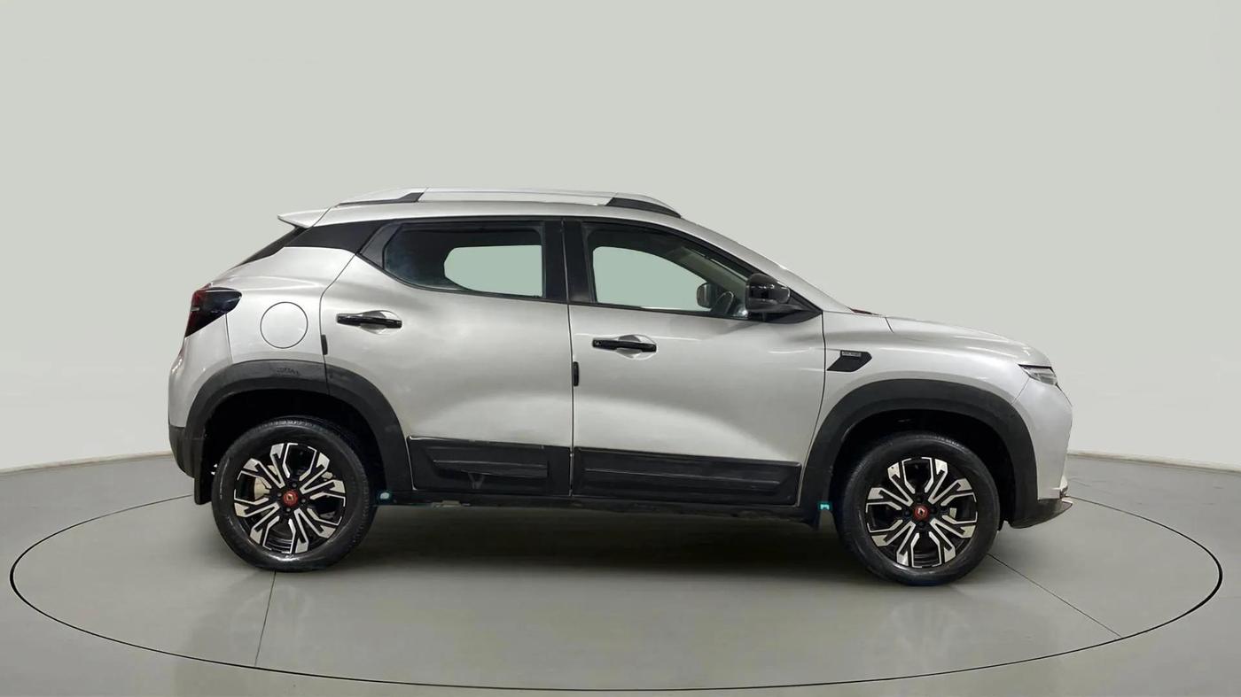 2022 Renault Kiger RXZ TURBO CVT, Petrol, Automatic, 32,073 km, Right Side View