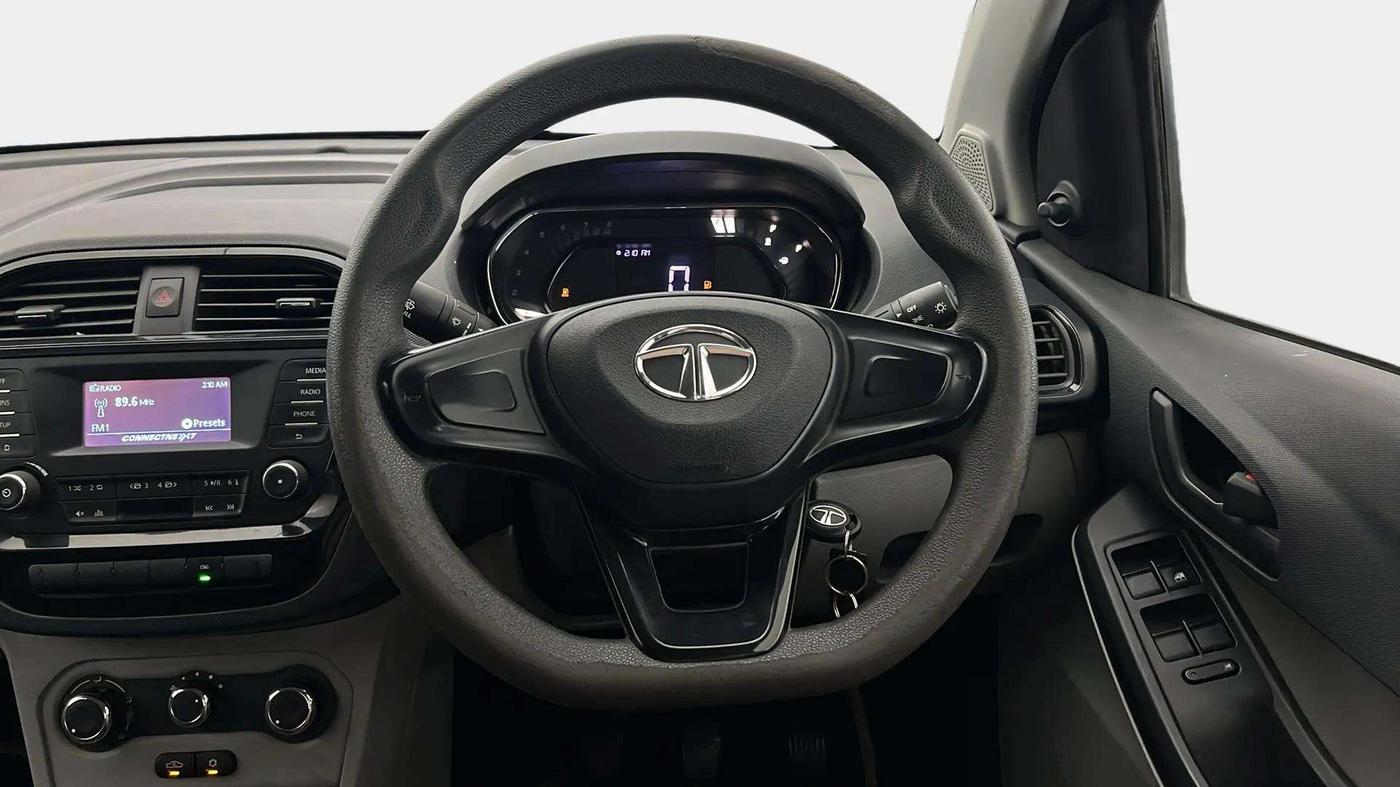 2022 Tata Tiago XM CNG, CNG, Manual, 59,037 km, Steering Wheel Close Up