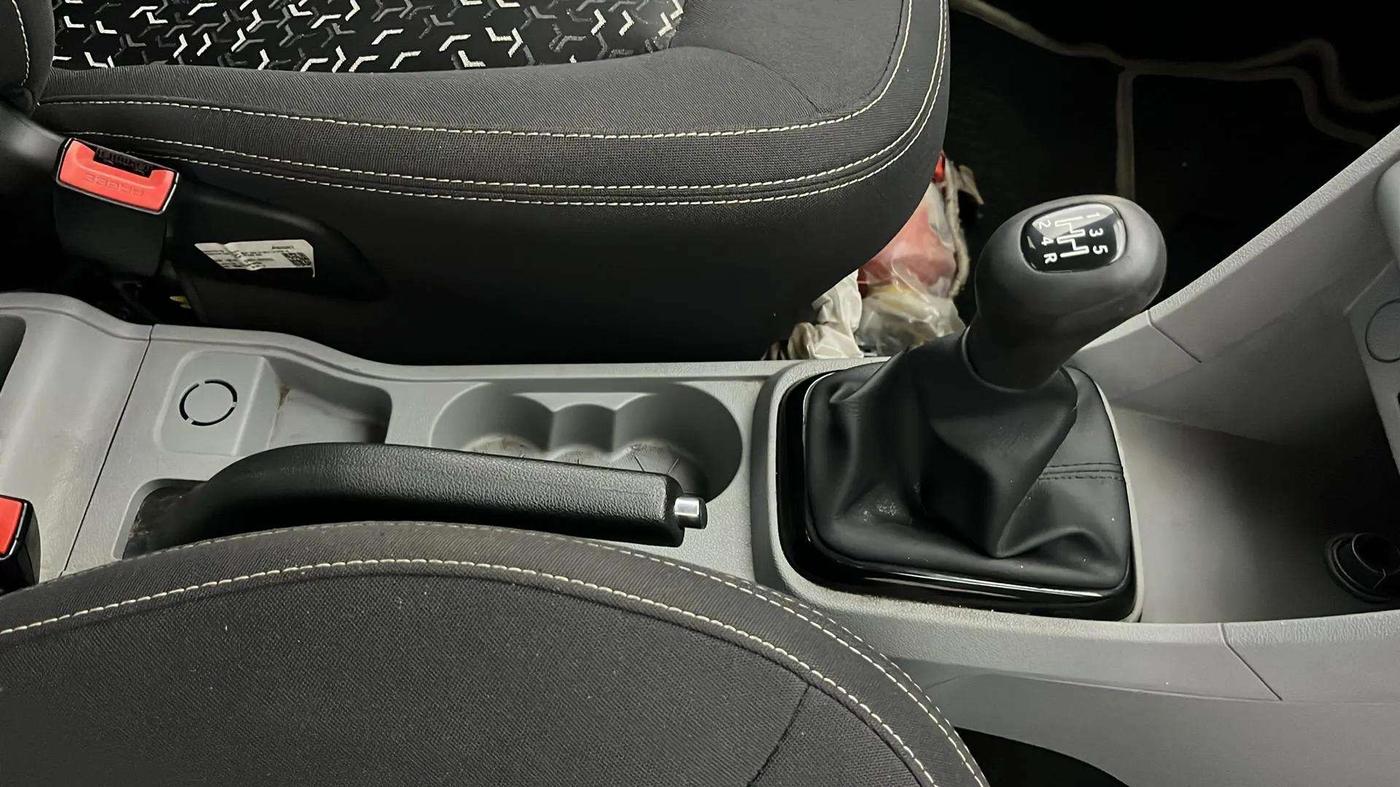 2022 Tata Tiago XM CNG, CNG, Manual, 59,037 km, Gear Lever