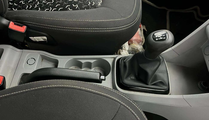 2022 Tata Tiago XM CNG, CNG, Manual, 59,037 km, Gear Lever