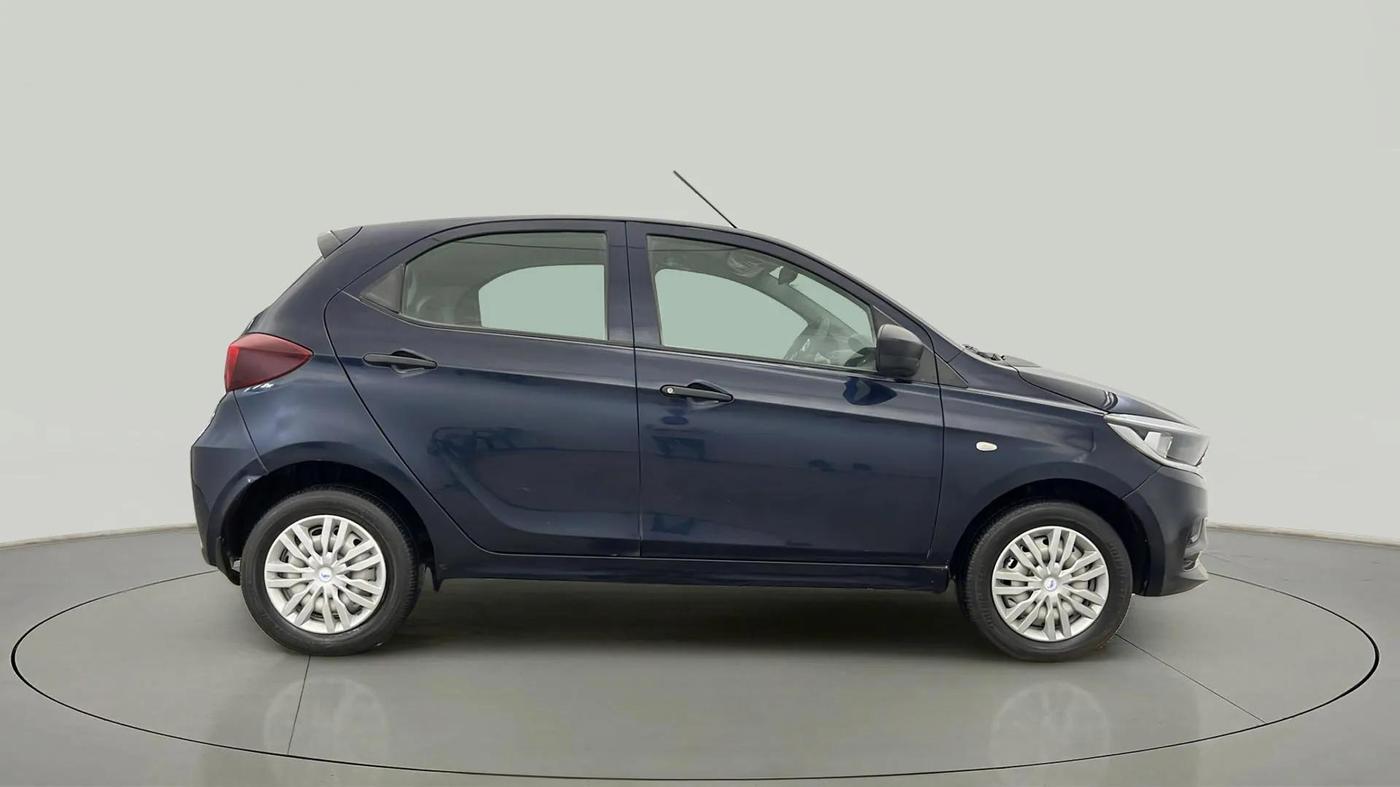 2022 Tata Tiago XM CNG, CNG, Manual, 59,037 km, Right Side View