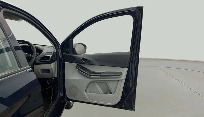 2022 Tata Tiago XM CNG, CNG, Manual, 59,037 km, RHS Front Door