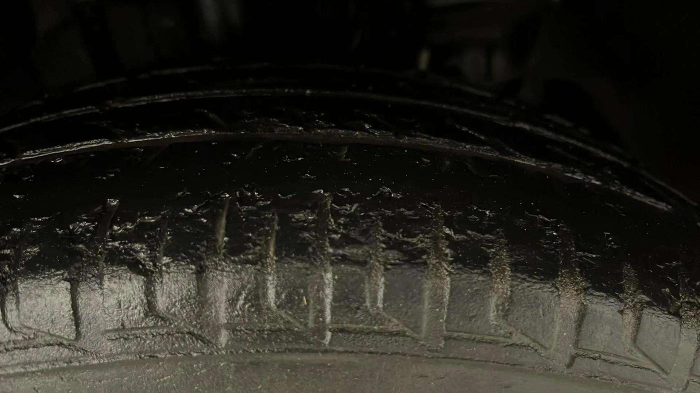 2022 Tata Tiago XM CNG, CNG, Manual, 59,037 km, Right Front Tyre Tread