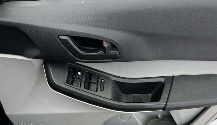 2022 Tata Tiago XM CNG, CNG, Manual, 59,037 km, Driver Side Door Panels Control