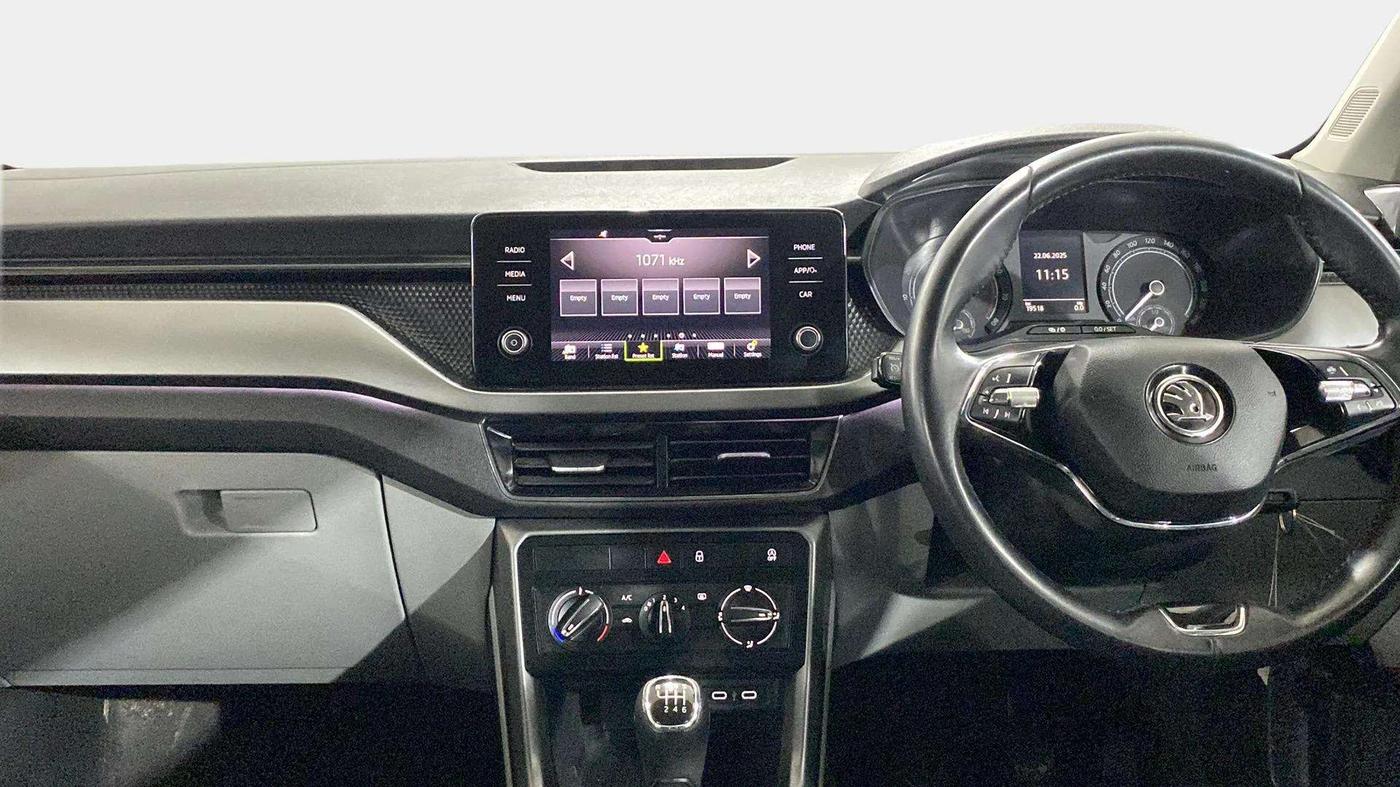 2022 Skoda KUSHAQ AMBITION 1.0L TSI MT, Petrol, Manual, 19,509 km, Air Conditioner