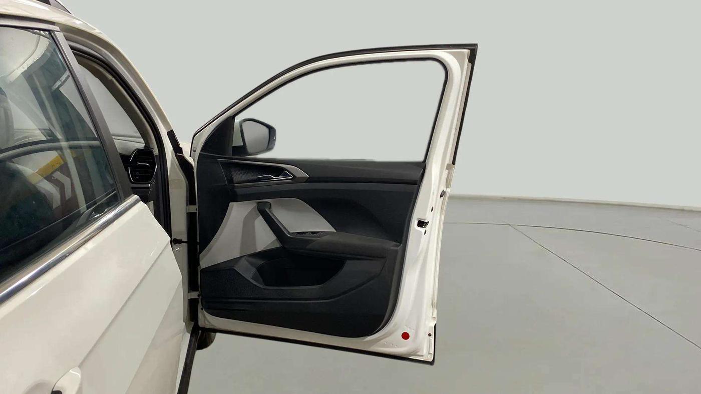 2022 Skoda KUSHAQ AMBITION 1.0L TSI MT, Petrol, Manual, 19,509 km, RHS Front Door