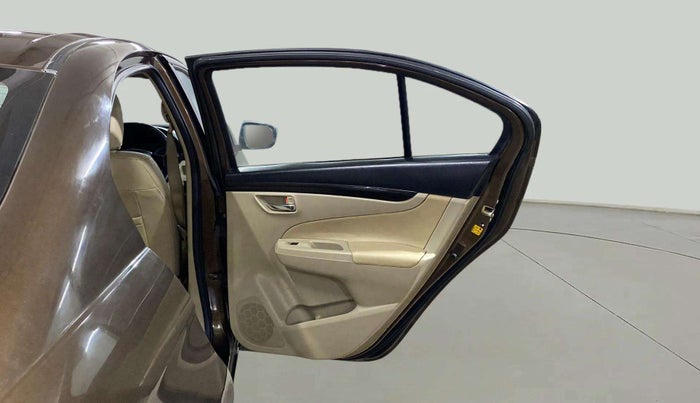 2016 Maruti Ciaz VXI+, Petrol, Manual, 87,575 km, RHS Rear Door