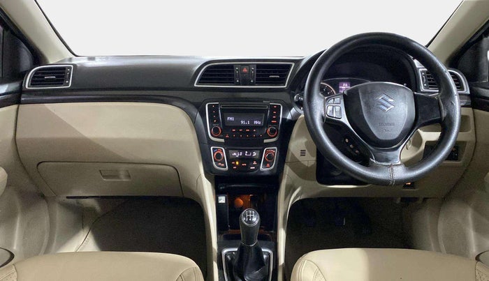 2016 Maruti Ciaz VXI+, Petrol, Manual, 87,575 km, Dashboard