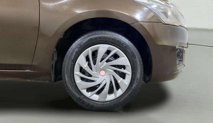 2016 Maruti Ciaz VXI+, Petrol, Manual, 87,575 km, Right Front Wheel