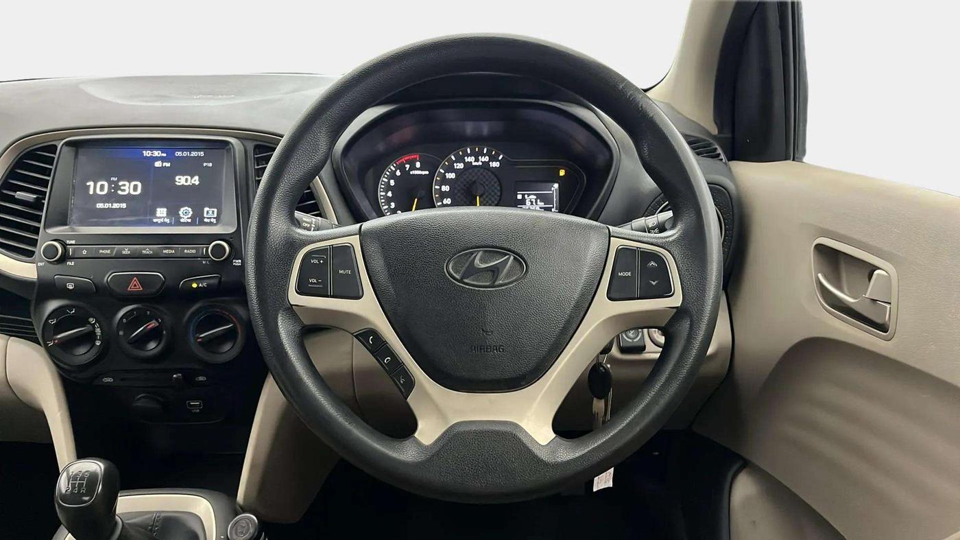 2019 Hyundai NEW SANTRO SPORTZ CNG, CNG, Manual, 85,325 km, Steering Wheel Close Up