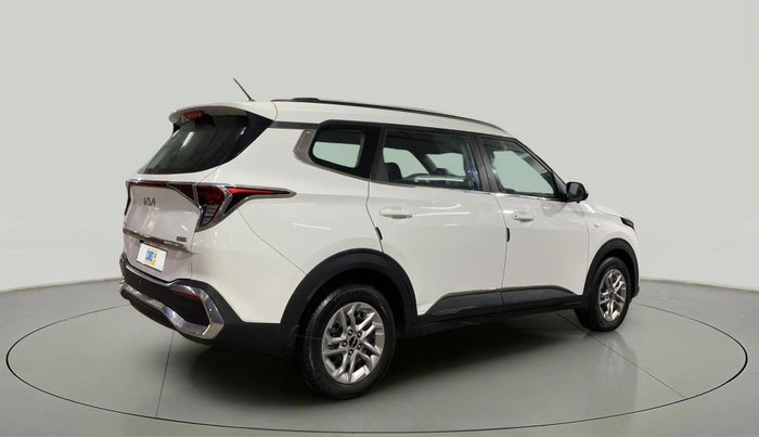 2023 KIA CARENS PREMIUM 1.5 PETROL 7 STR, Petrol, Manual, 23,789 km, Right Back Diagonal