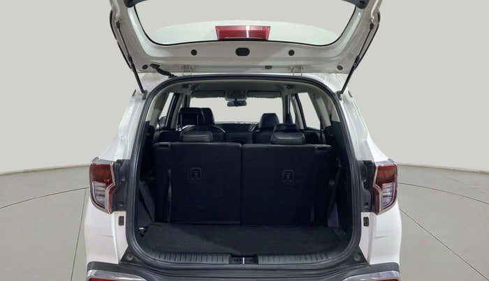 2023 KIA CARENS PREMIUM 1.5 PETROL 7 STR, Petrol, Manual, 23,789 km, Boot Open Zoomed View