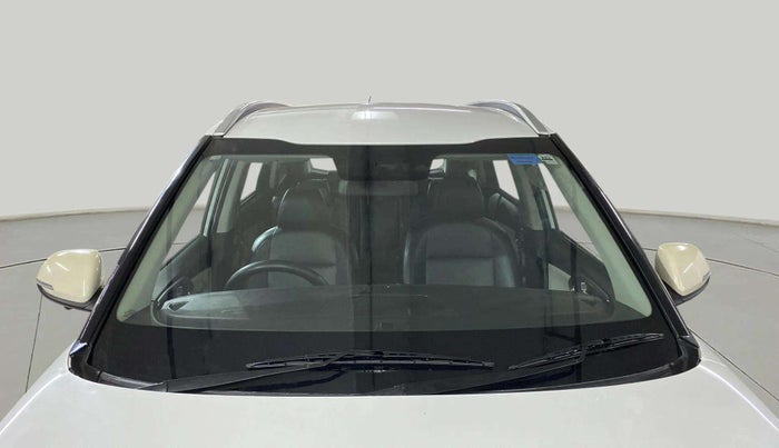 2023 KIA CARENS PREMIUM 1.5 PETROL 7 STR, Petrol, Manual, 23,789 km, Front Windshield