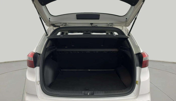 2017 Hyundai Creta SX PLUS 1.6 PETROL, Petrol, Manual, 94,383 km, Boot Open Zoomed View