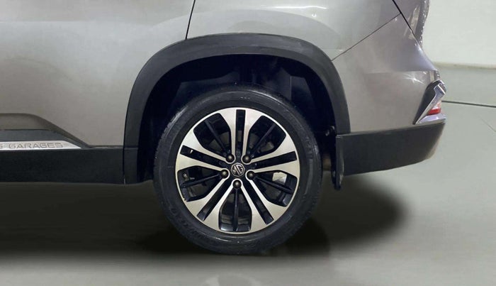 2021 MG HECTOR PLUS SHARP 1.5 PETROL TURBO DCT 6-STR, Petrol, Automatic, 33,843 km, Left Rear Wheel