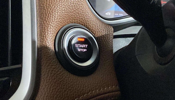 2021 MG HECTOR PLUS SHARP 1.5 PETROL TURBO DCT 6-STR, Petrol, Automatic, 33,843 km, Keyless Start/ Stop Button